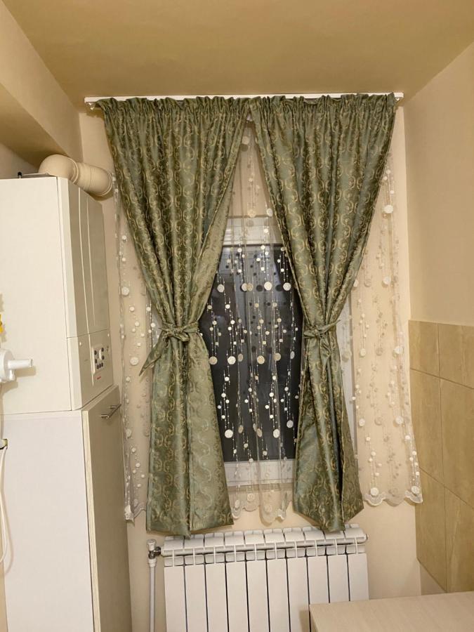 Garsoniera Lux Mioritei Apartment Bacau Exterior photo